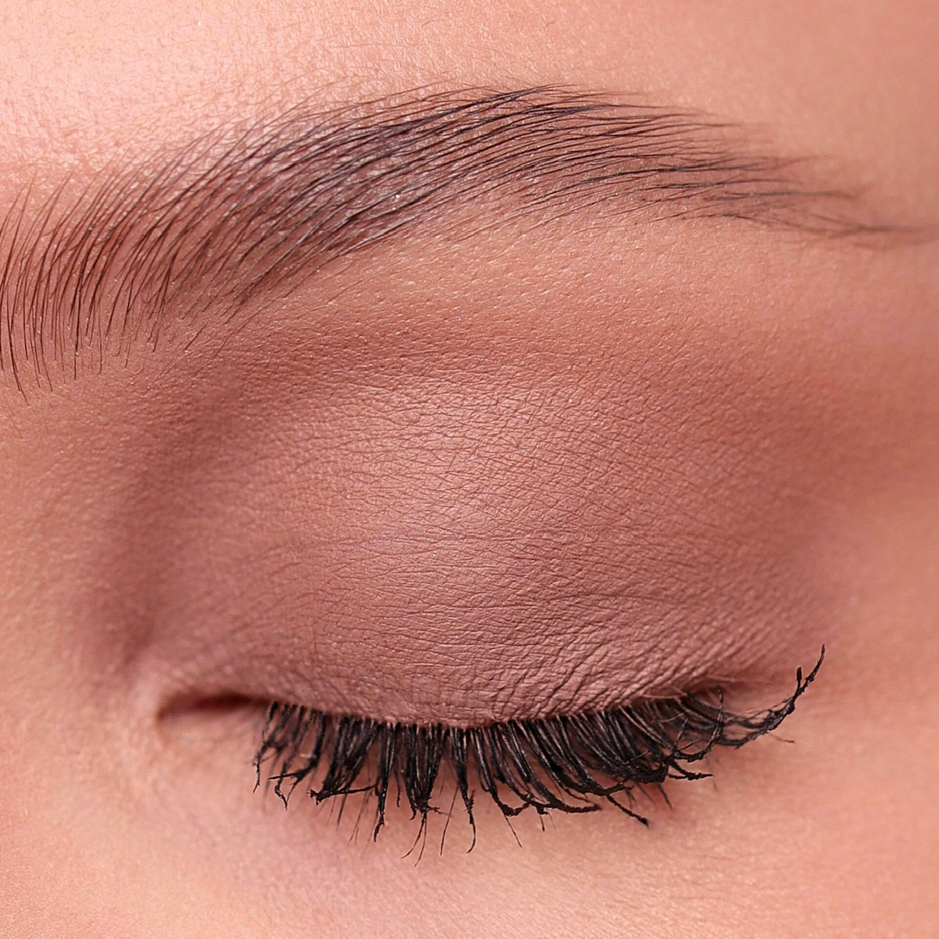 LIMONI Жидкие тени для век "Velvet Matte Liquid Eye Shadow", тон 002