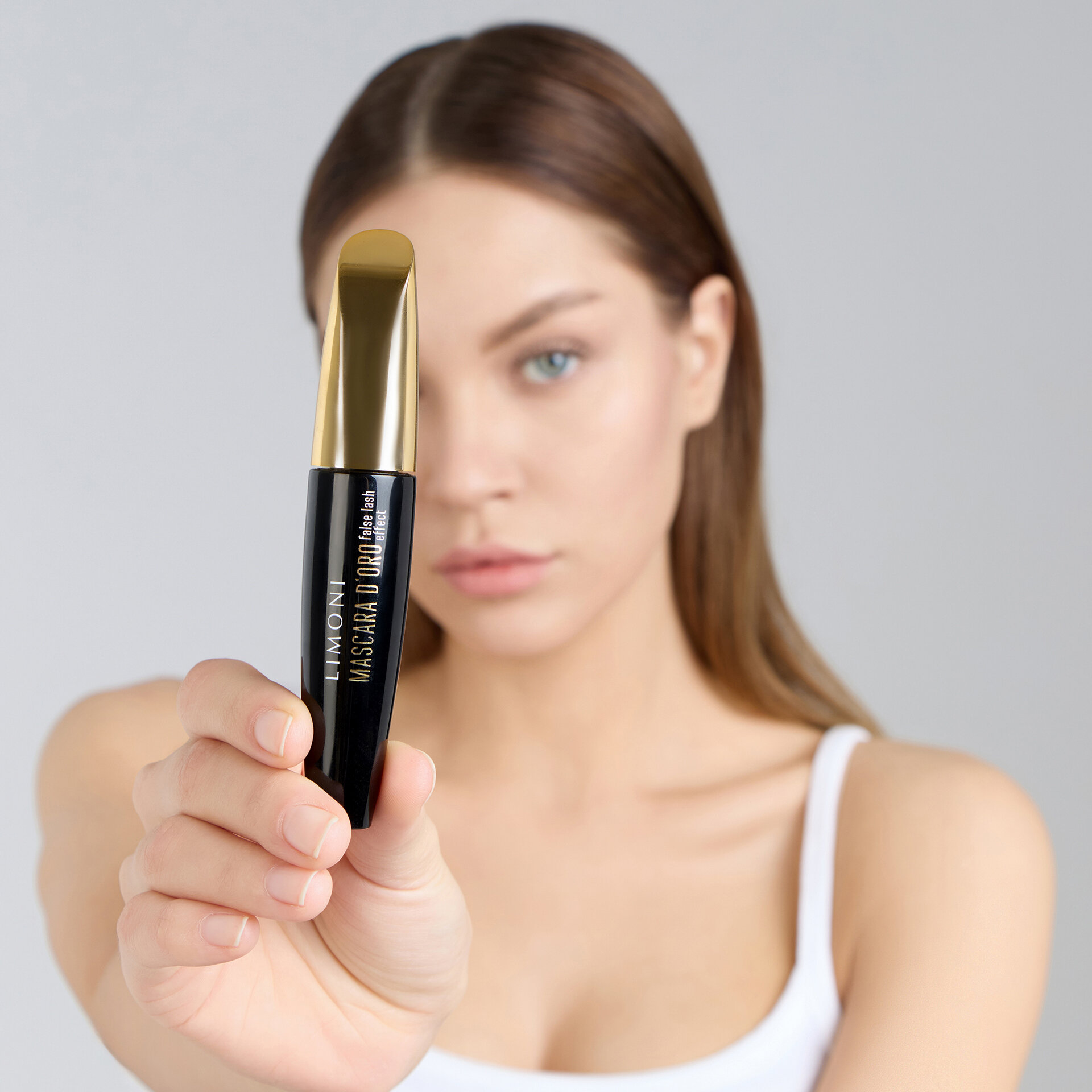 LIMONI Тушь эффект накладных ресниц "Mascara D'oro" тон 02 brown