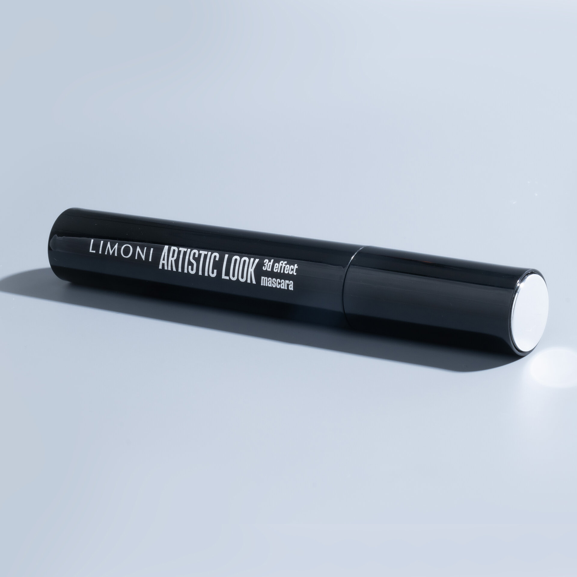LIMONI Тушь 3D эффект  "Artistic Look" тон 01 black