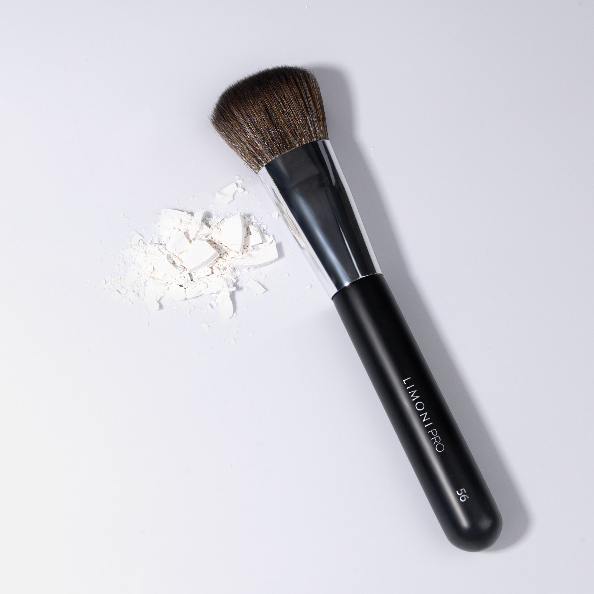 LIMONI Пудра рассыпчатая матирующая "Matte Loose Powder", тон 01 (6,5г.)