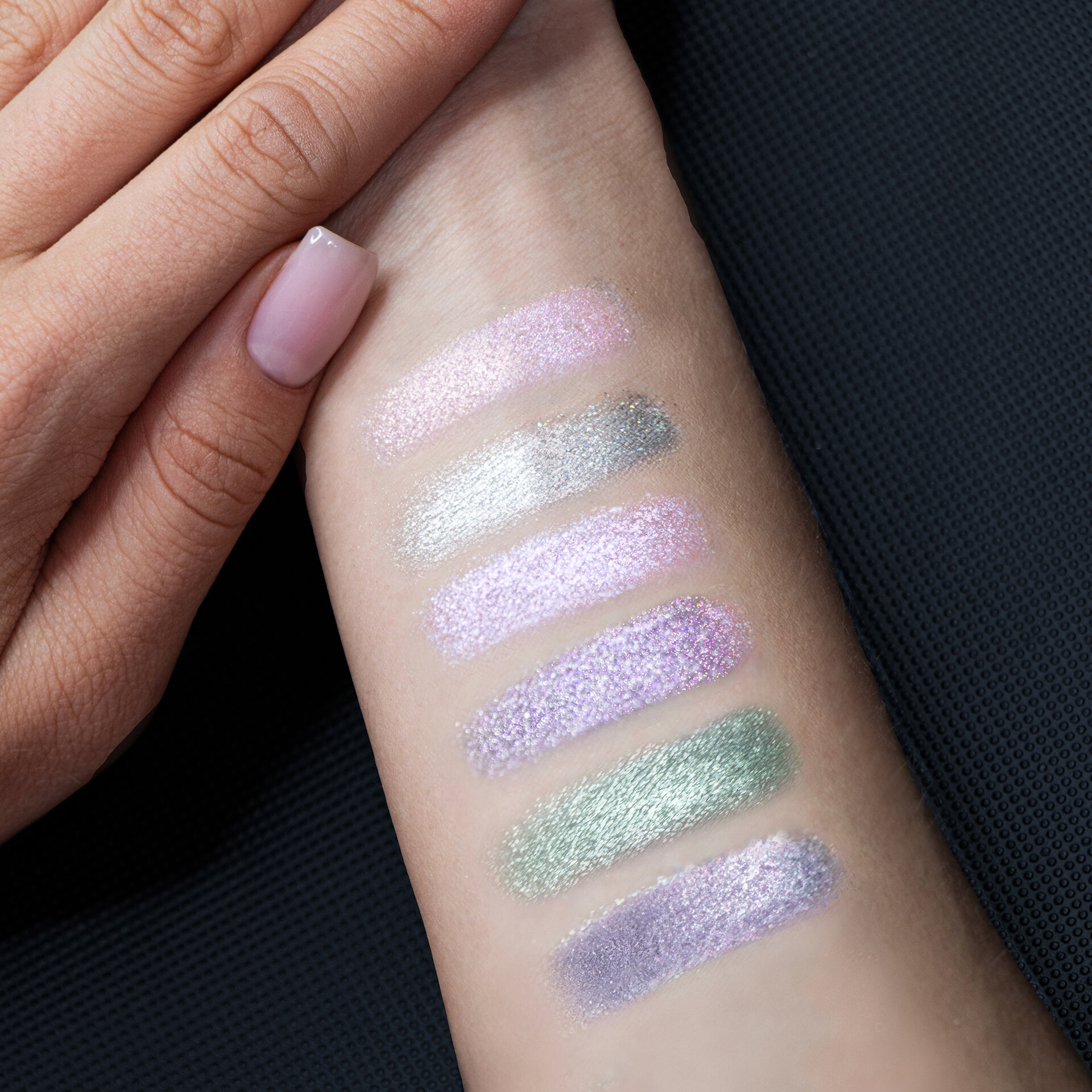 LIMONI Тени для век "Eye Shadow Prism" 002***