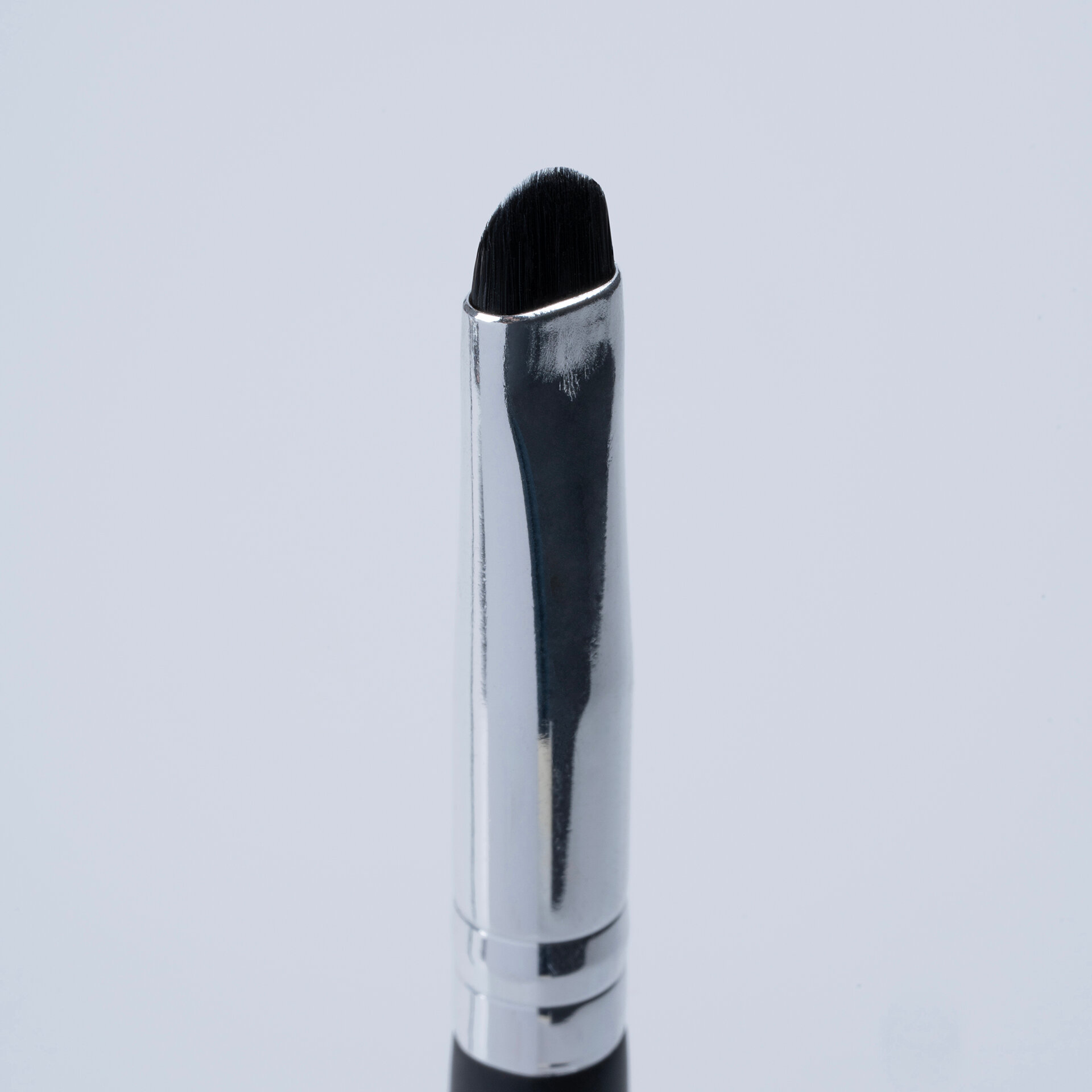 LIMONI Professional №48 Кисть для мелких линий (нейлон)