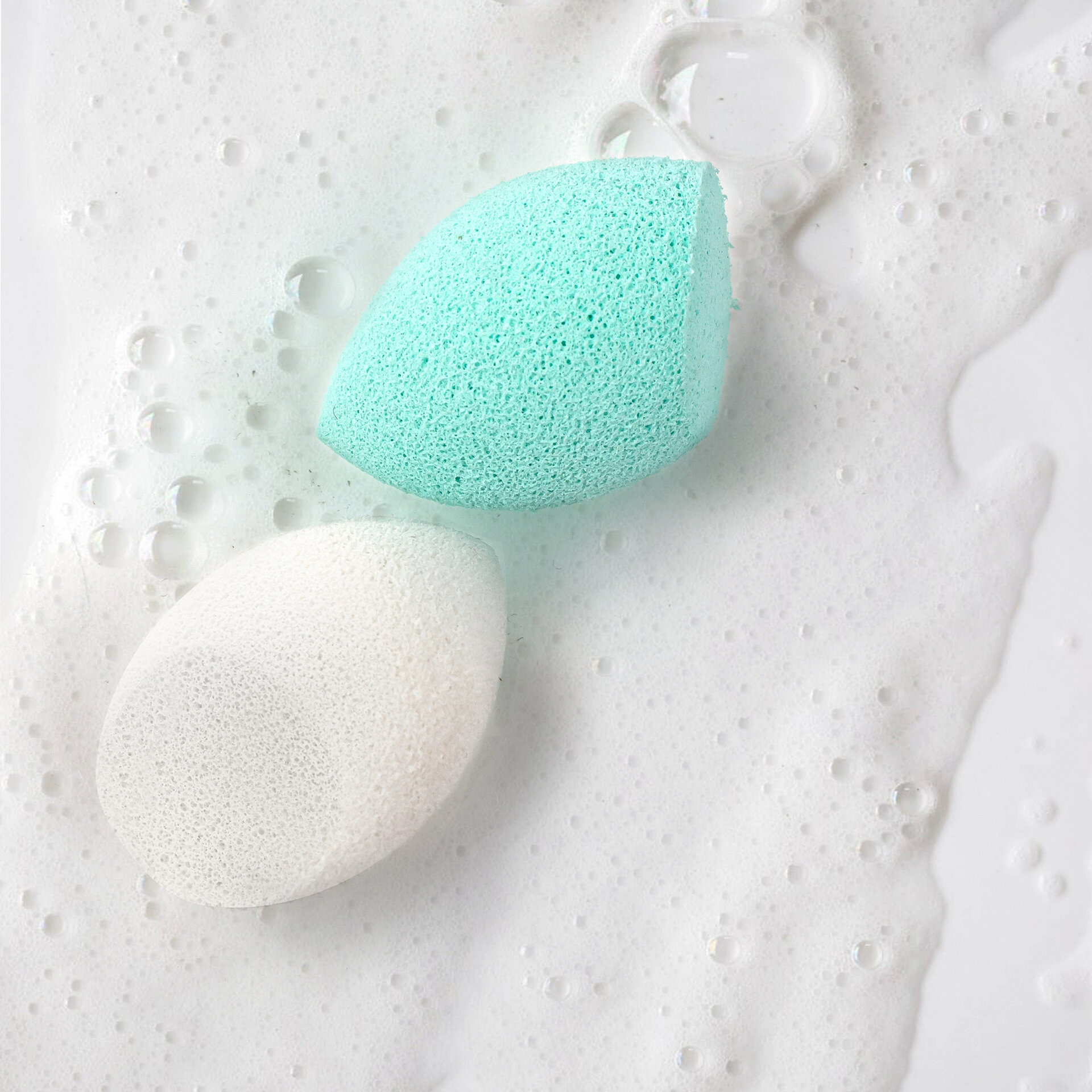 LIMONI Спонж для умывания "Cleansing Sponge"  Green