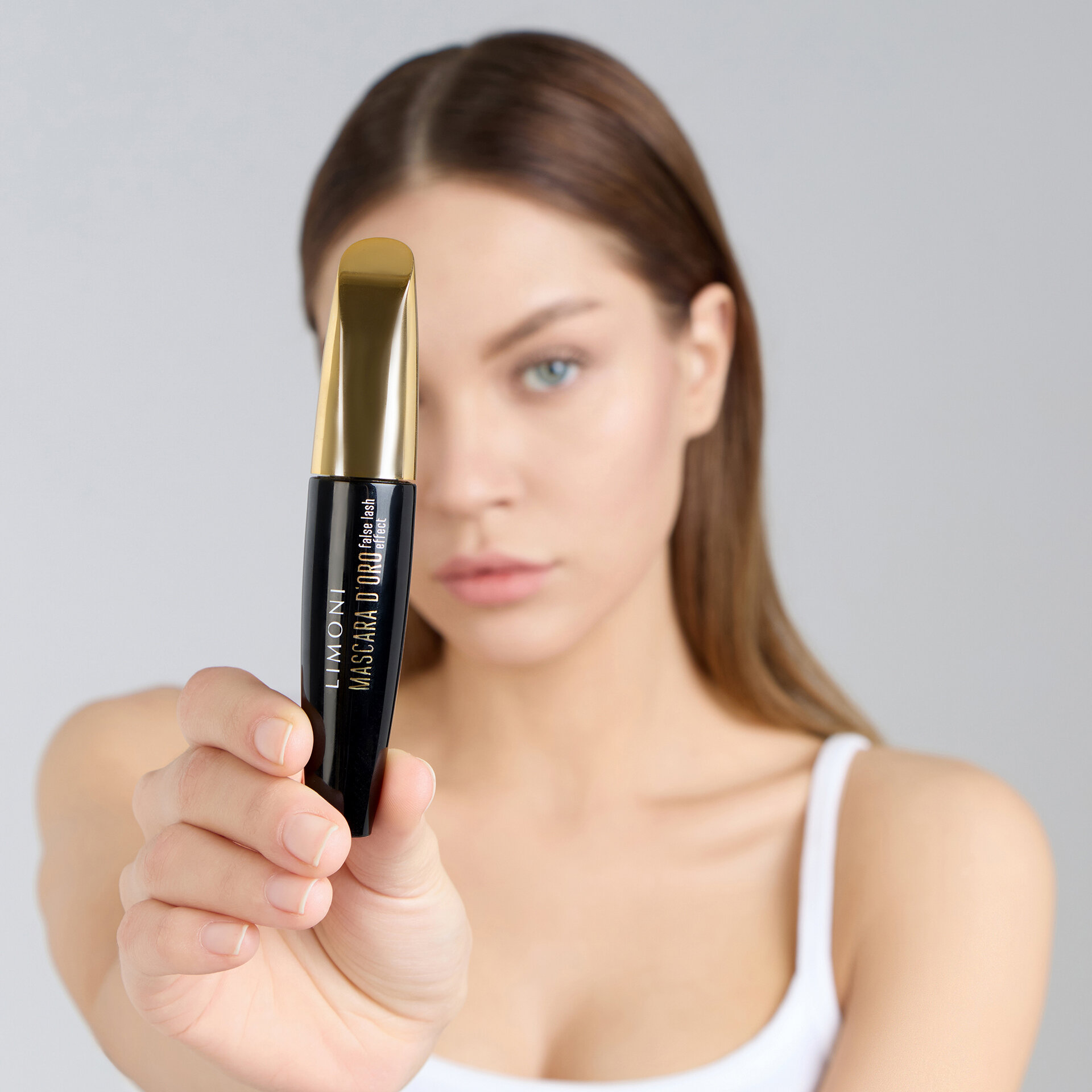 LIMONI Тушь эффект накладных ресниц "Mascara D'oro" тон 01 black" NEW