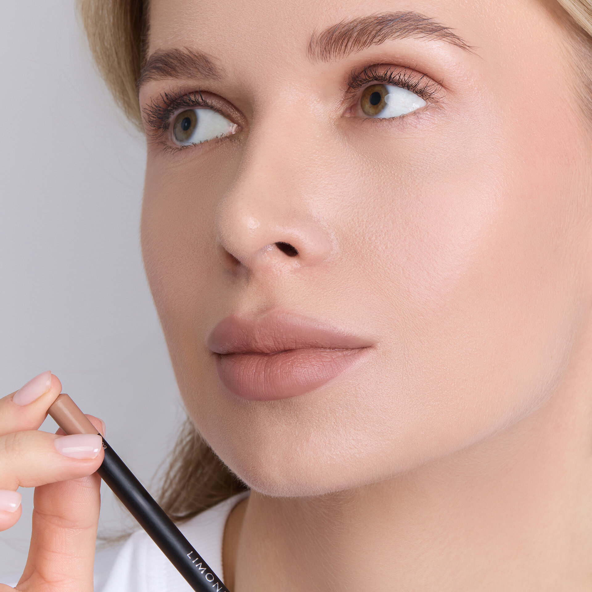 LIMONI Карандаш для губ "Velvet Matte Lipliner", тон 03