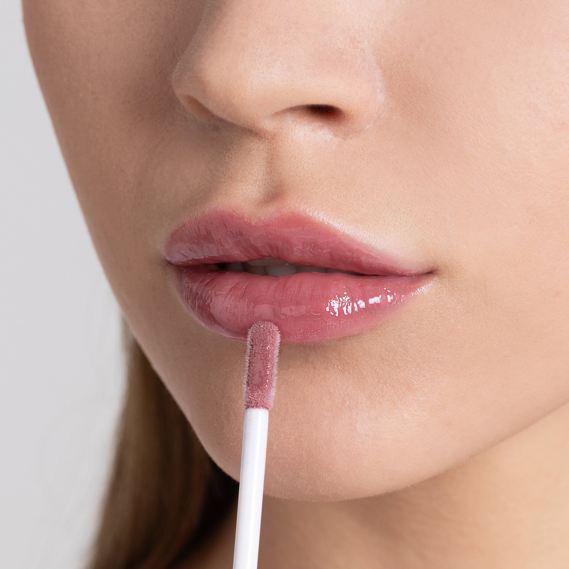 LIMONI Блеск для губ  "Rich Color Gloss" тон 122
