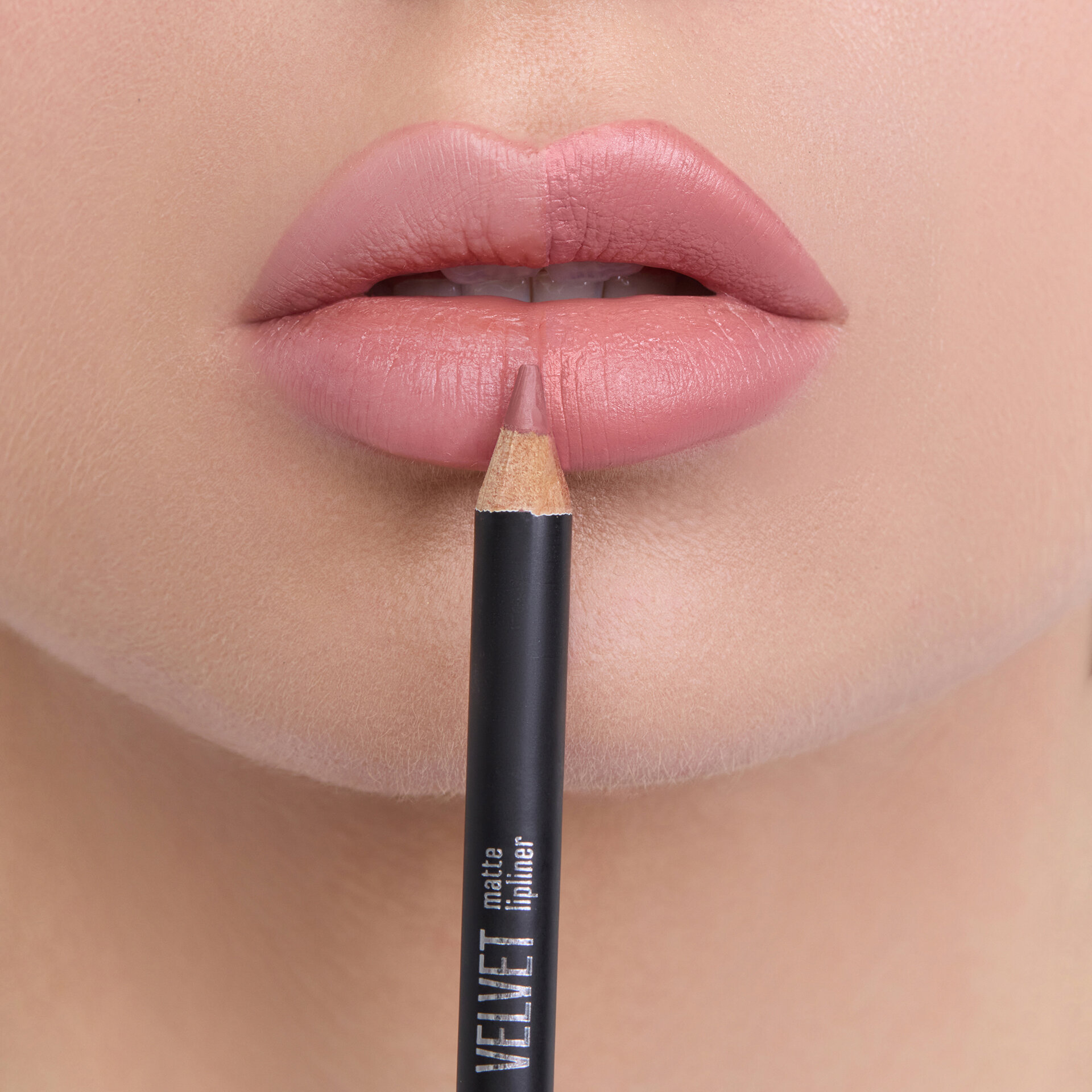 LIMONI Карандаш для губ "Velvet Matte Lipliner", тон 02 