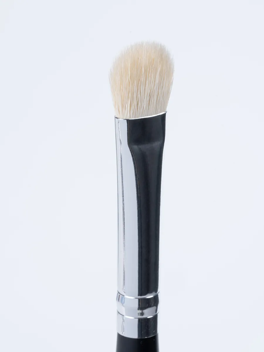 LIMONI Professional №54 Кисть для нанесения теней (коза)