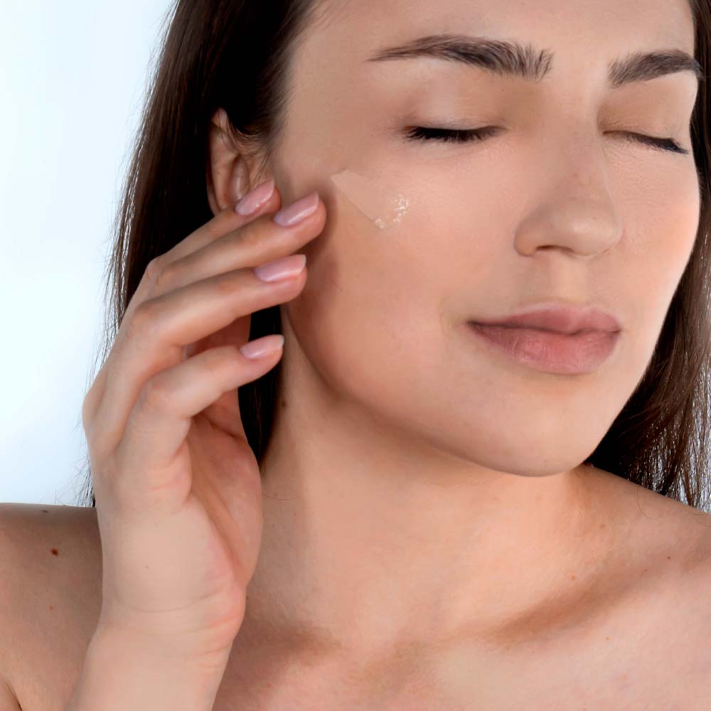 LIMONI ББ крем для лица с экстрактом секреции улитки тон №1 Snail Repair BB Cream 50ml***