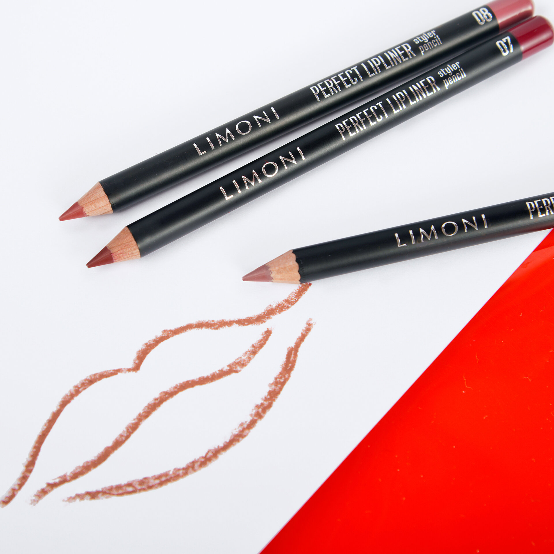LIMONI Карандаш для губ "Perfect Lipliner" 01***