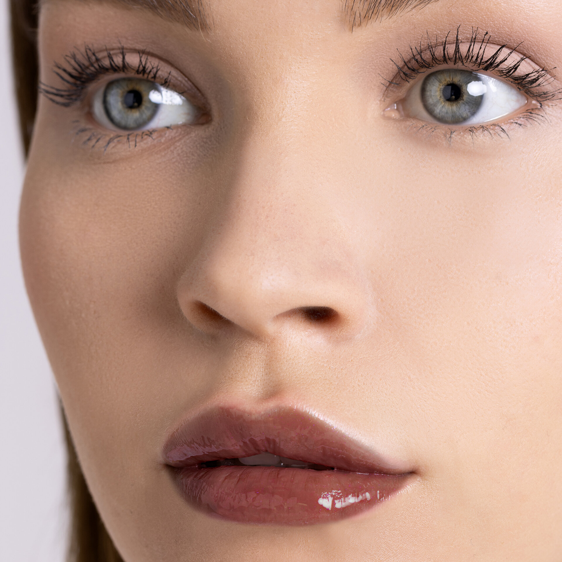  LIMONI Блеск для губ  "Rich Color Gloss" тон 126