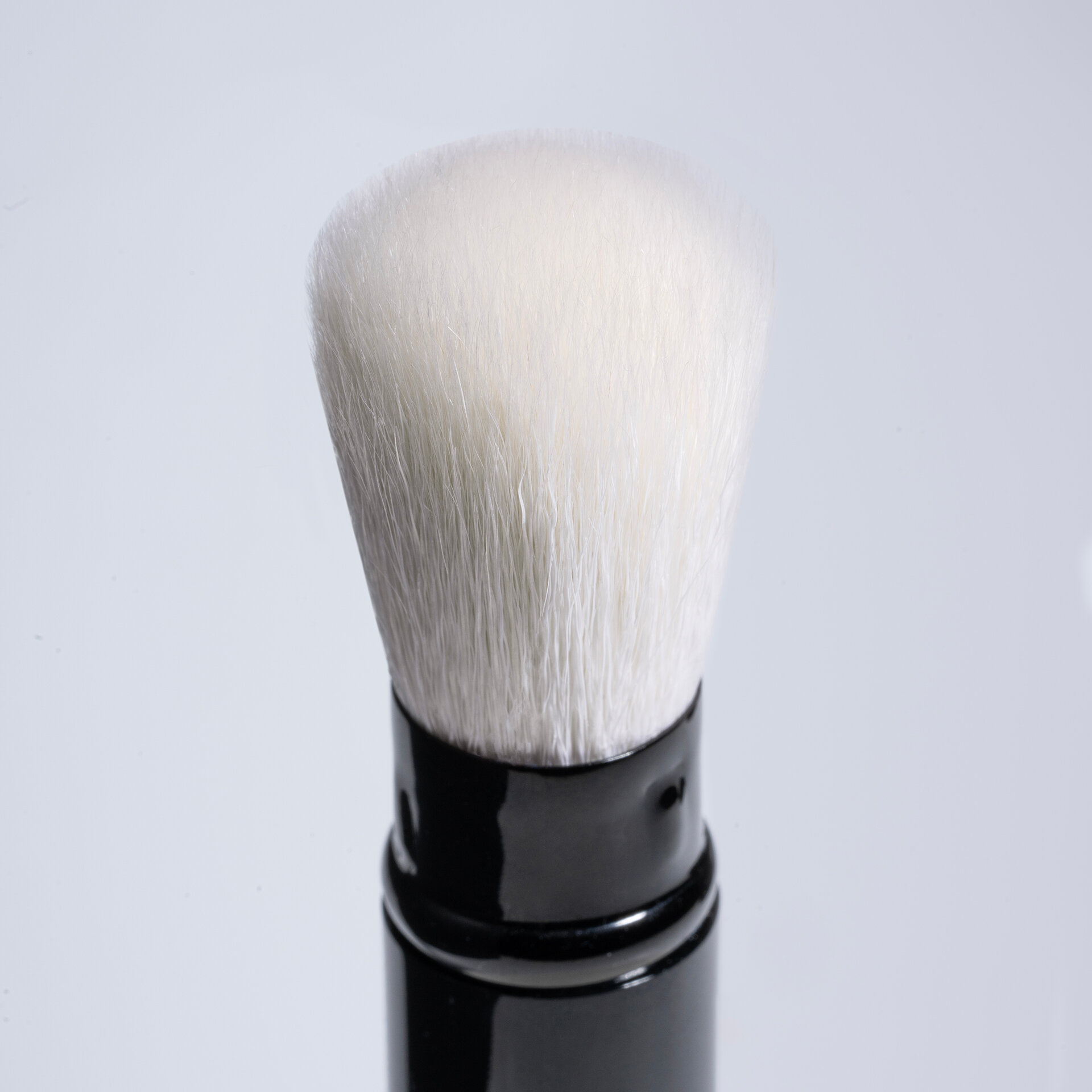 LIMONI Professional №55 Кисть выдвижная для пудры и румян (коза)